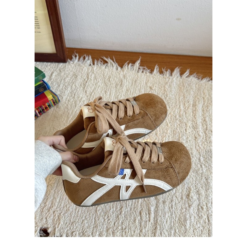 รองเท้าผ้าใบผู้หญิงสีน้ำตาล-ขา - Embroidery Garments บทวิจารณ์และราคา