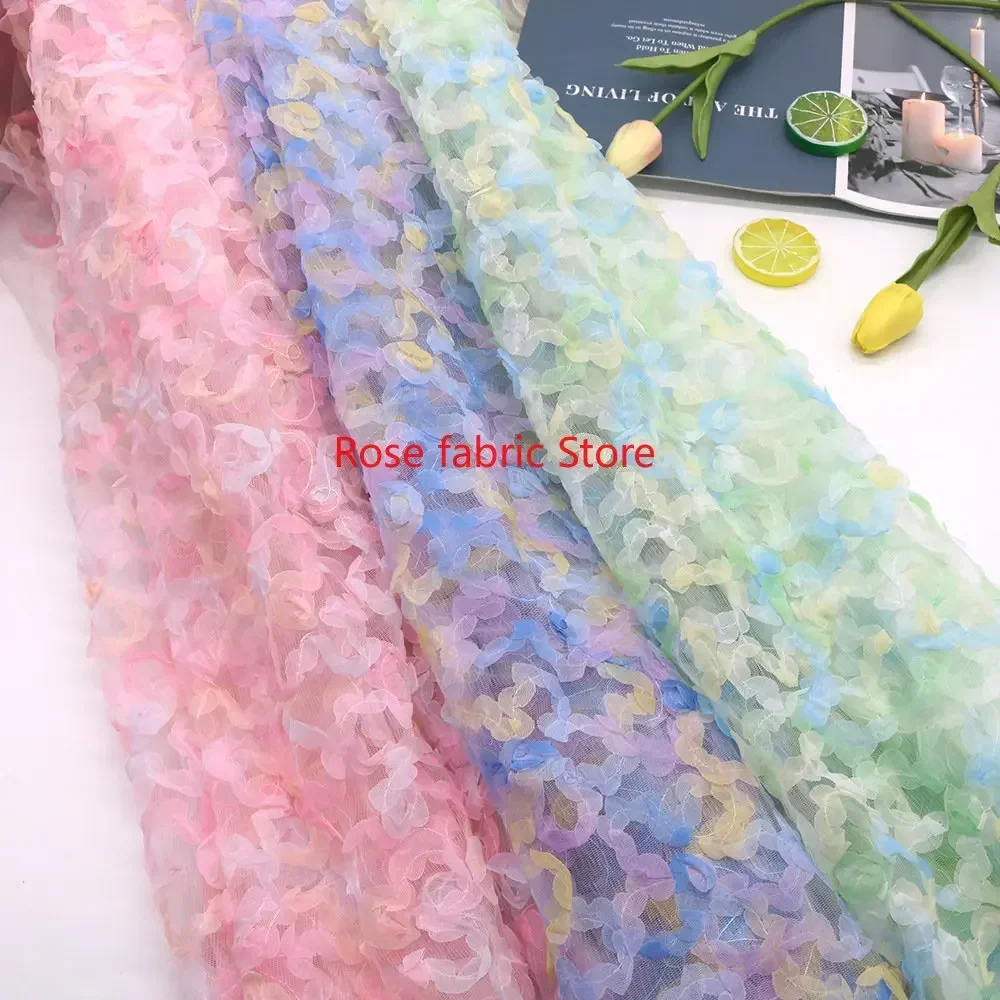 ผ้าชีฟองไล่เฉดสี แต่งด้วยลูกไม - Embroidery Rose บทวิจารณ์และราคา