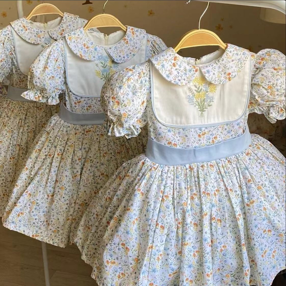 ชุดเดรสเด็กผู้หญิงลายดอกไม้ปัก - Embroidery Yellow Dress บทวิจารณ์และราคา