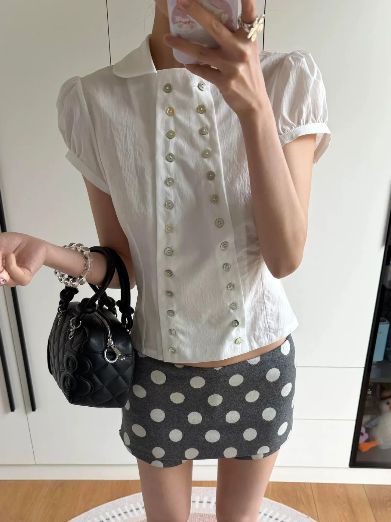 เสื้อเบลาส์คอปีเตอร์แพนสไตล์ Y - Embroidery Online บทวิจารณ์และราคา