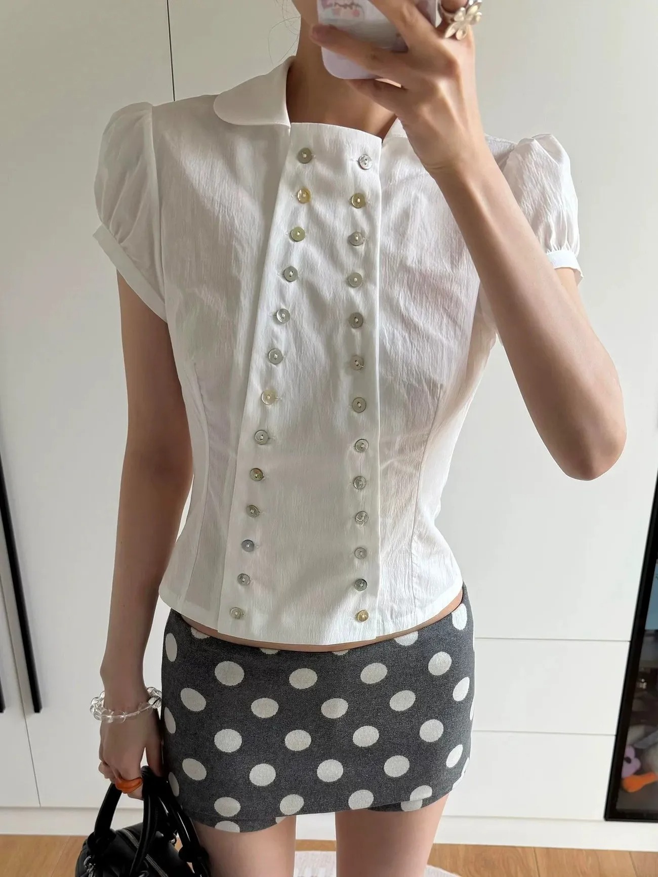 เสื้อเบลาส์คอปีเตอร์แพนสไตล์ Y - Embroidery Online บทวิจารณ์และราคา