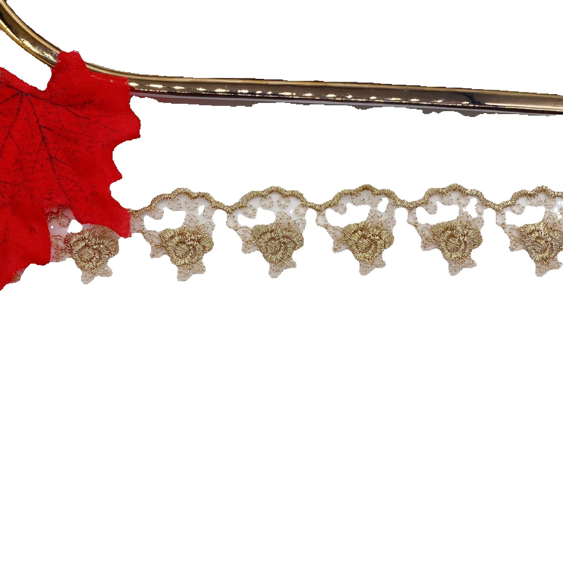 ผ้าลูกไม้ตาข่ายปักลายดอกกุหลาบ - Embroidery Rose บทวิจารณ์และราคา